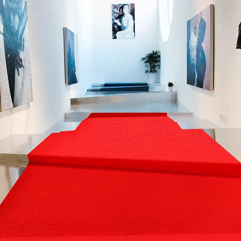 Home Textiles Exhibition - Rood bruiloftstapijt, dik materiaal, gebruikt voor